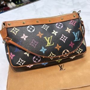 Authentic Louis Vuitton Pochette Black Monogram